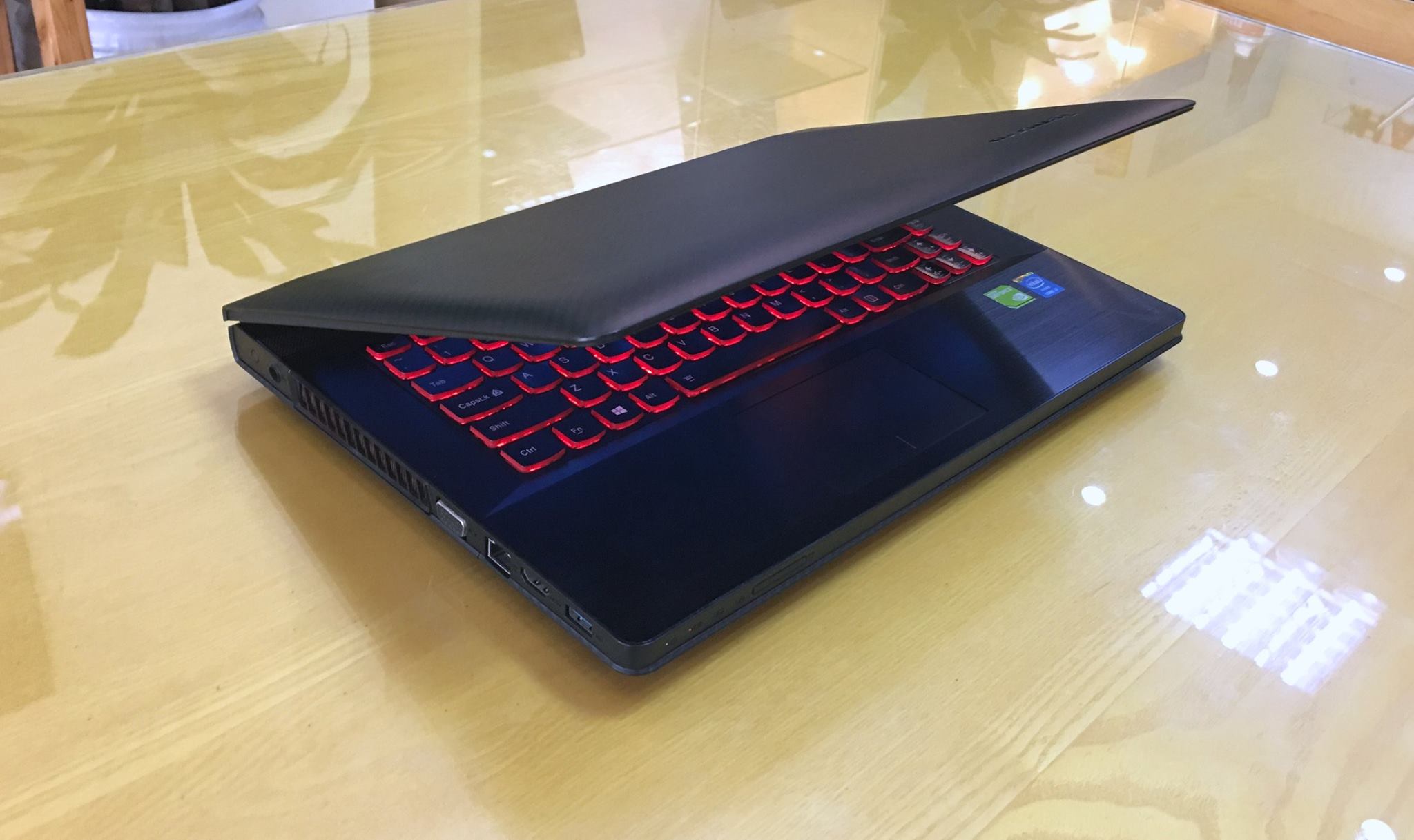 Laptop Lenovo Gaming idepad Y410P-3.jpg